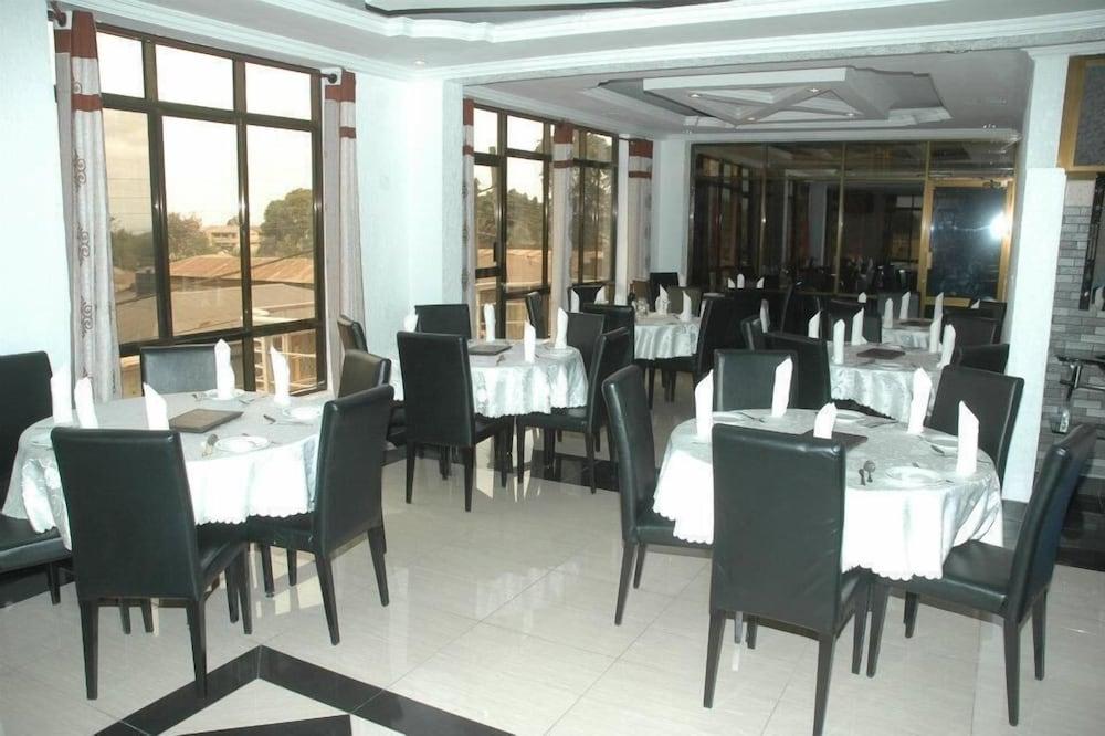 Premier Palace Hotel Arusha Kültér fotó