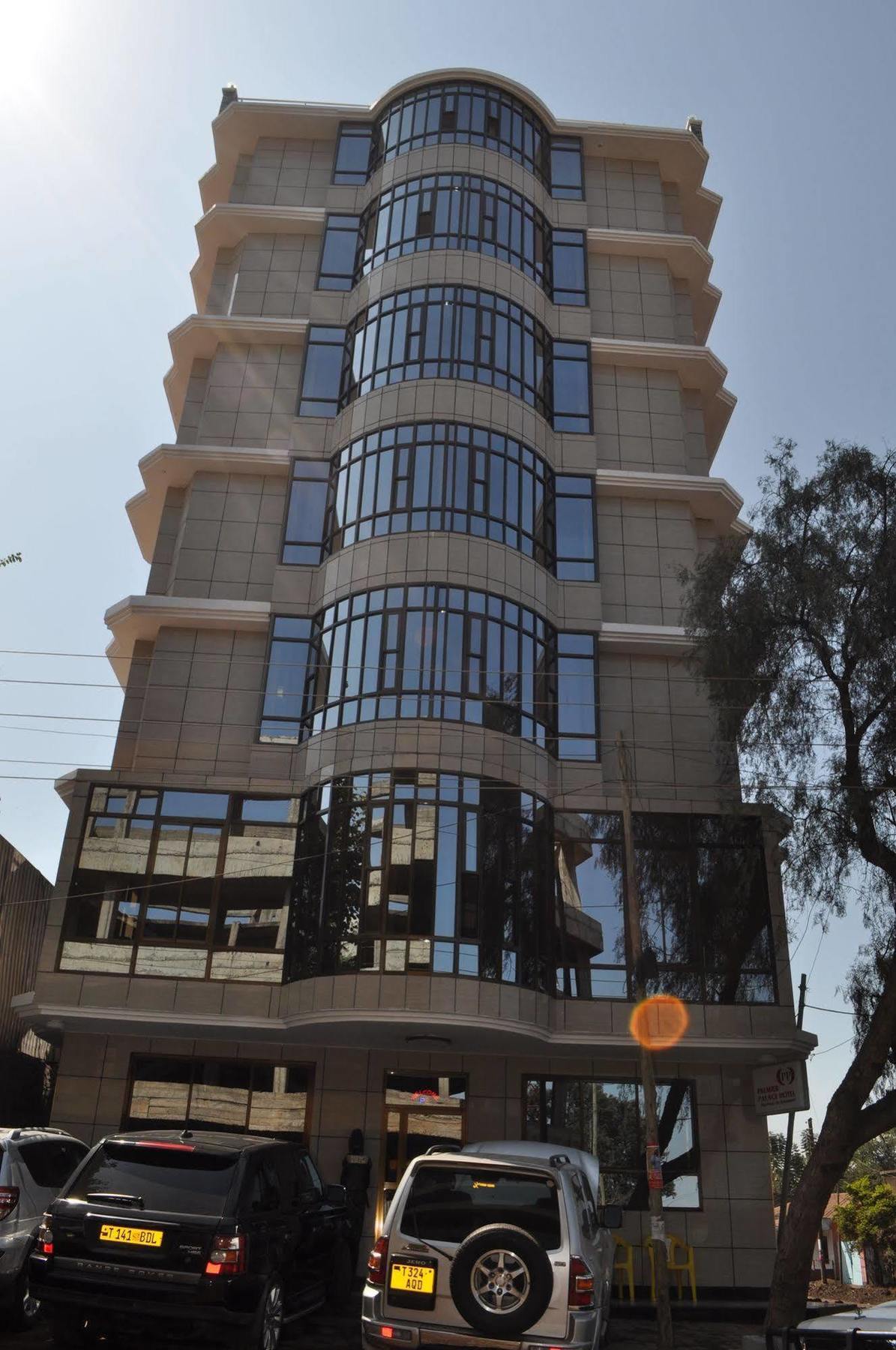 Premier Palace Hotel Arusha Kültér fotó