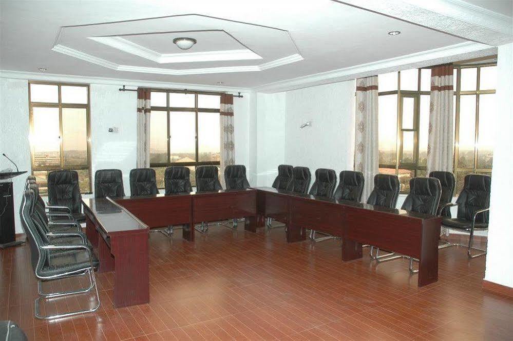 Premier Palace Hotel Arusha Kültér fotó
